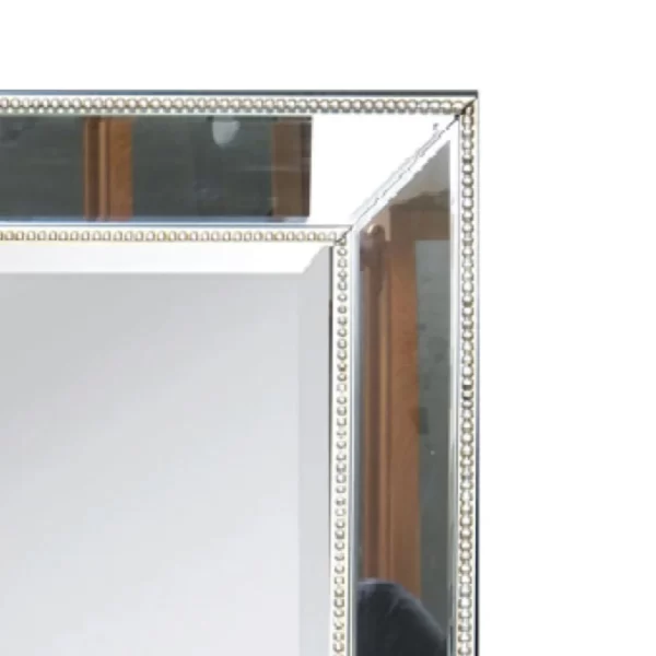 Natalia Mirror